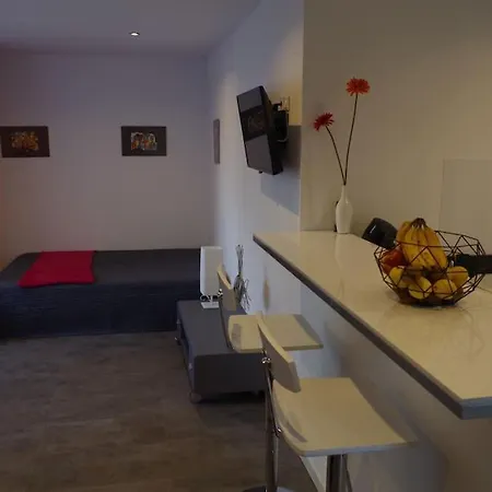 Studio Entre Et Montagne Taglio-Isolaccio